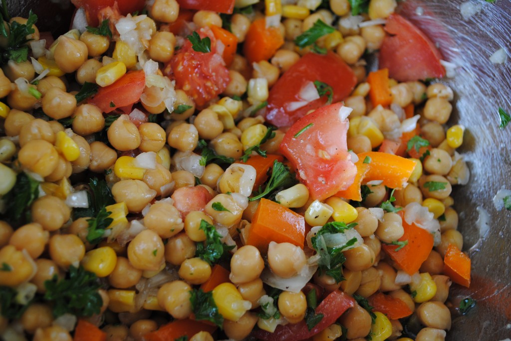 Fresh Summer Chickpeas Salad - Cat Can Cook